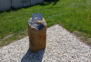 Památce válečným zajatcům, kteří stavěli základy Teplárny Karviná