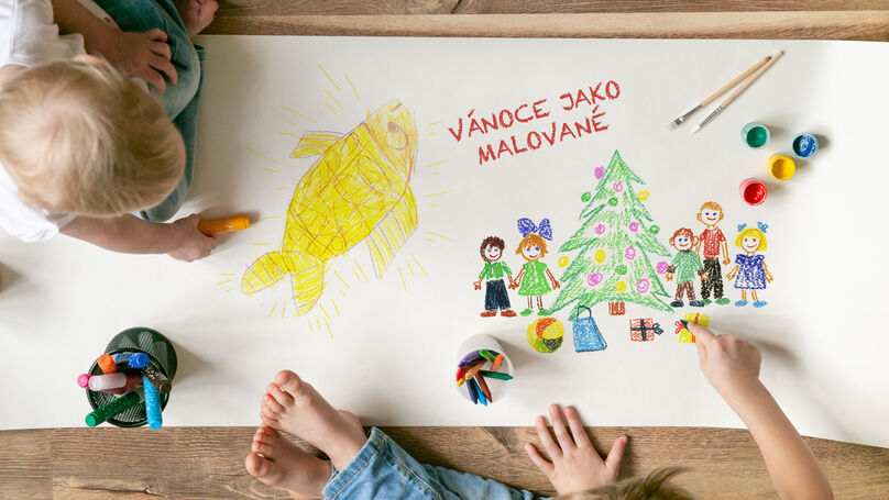 Vánoce jako malované - děti zaměstnanců Veolia Energie malovaly obrázky pro seniory