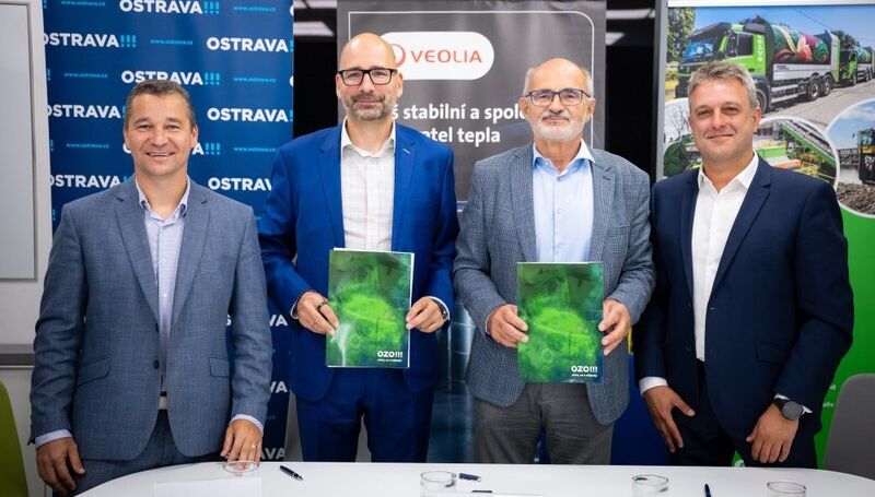 Spolupráce na poli efektivní výroby elektřiny a tepla stvrzena smlouvou
