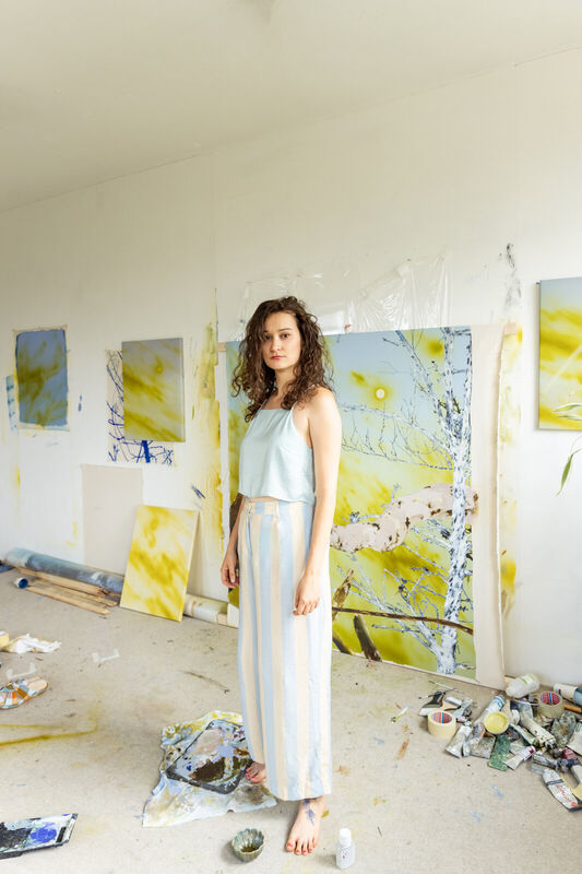 Helen Toth, Profile Picture Helen Toth, Profile Picture